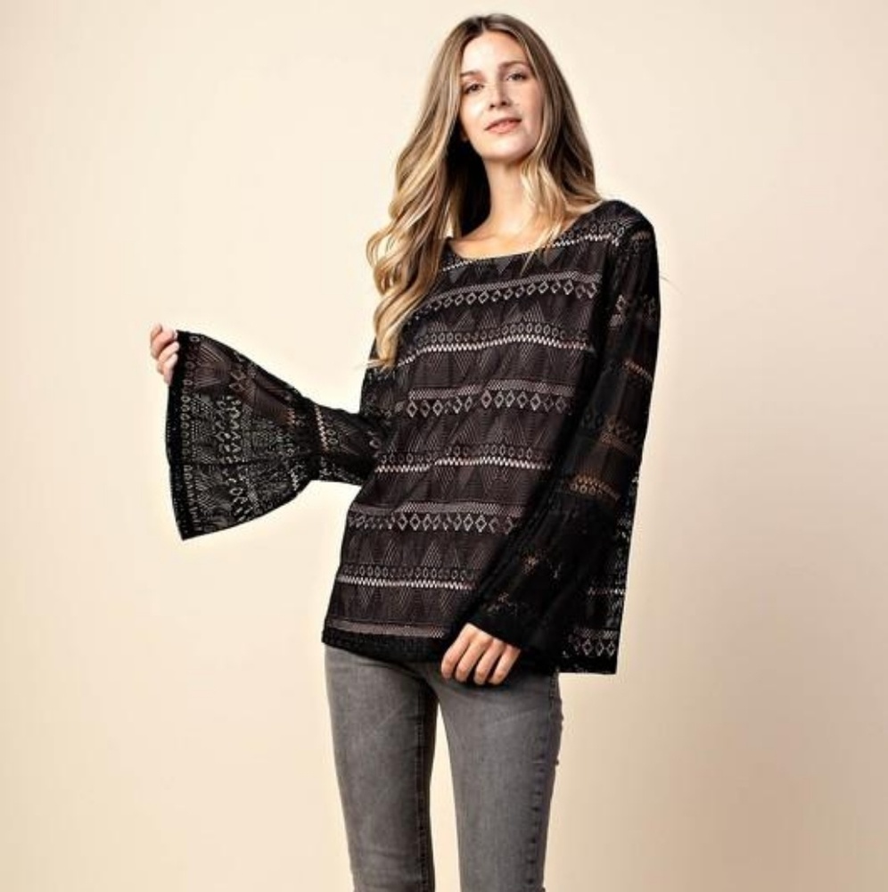 Woman long sleeve lace top